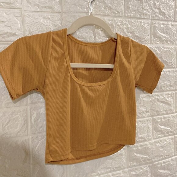 EXCELLENT CONDITION | CROP RIB KNIT SQUARE NECK TEE | LIGHTWEIGHT YELLOW MUSTARD - Picture 3 of 6